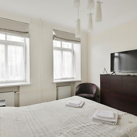 Nice & Cheap Apartment And Free Parking リガ エクステリア 写真